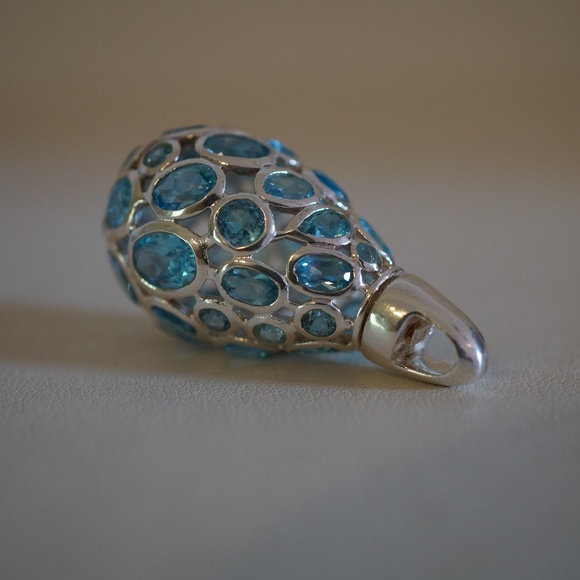 .925 Sterling Silver & Genuine Blue Topaz Pendant - Picture 4 of 6